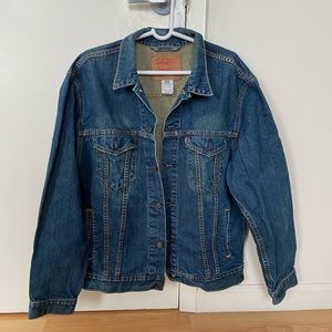 Men’s Levi’s Standard Trucker Denim / Jean Jacket